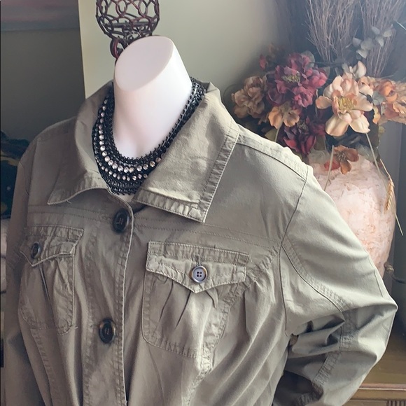 Jacket - Picture 6 of 16